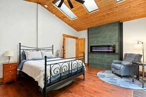 Master, New Electric Fireplace, Skylights, Laminate Wood Flooring, Vaulted Ceiling