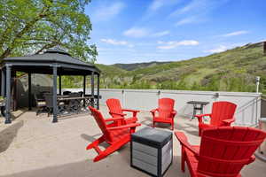Outdoor Entertaining Area with Gazebo, North Facing, Gorgeous Views