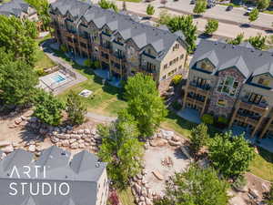 Jacuzzi behind building 12 and fire pit both out your back door!