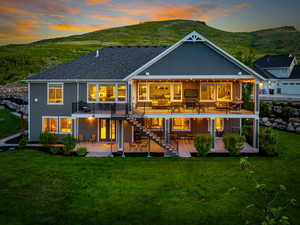 Aerial View. Looking West. Amazing views. Green, private, quiet!