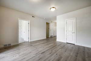 Photo 9 of 170 E BELMONT AVE #B8