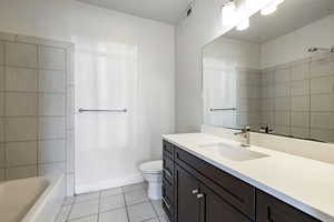 Photo 20 of 170 E BELMONT AVE #B8