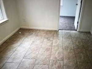 Dinning Area next to the kitchen
