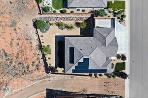 Aerial view of property and surrounding area