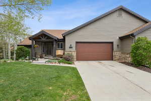 Photo 2 of 3958 W VIEW POINTE DR