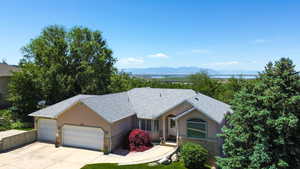 Photo 42 of 864  MOUNTAIN SIDE DR