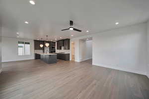 Photo 7 of 789 W SUMMERHILL LN