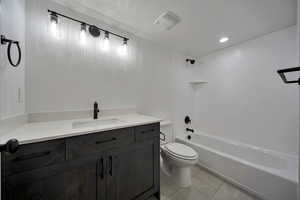 Photo 24 of 789 W SUMMERHILL LN