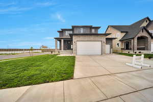 Photo 2 of 789 W SUMMERHILL LN