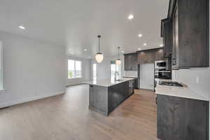 Photo 6 of 789 W SUMMERHILL LN