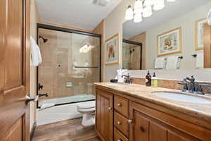 Guest Full Bathroom