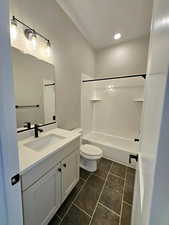 Bathroom 2 main floor for guests