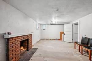 Photo 25 of 114 N VIRGINIA ST