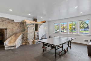 Playroom featuring recessed lighting and baseboards