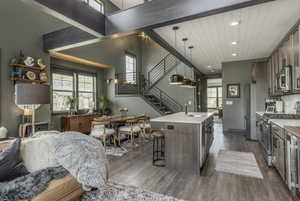Photo 1 of 1032 W CATTAIL CT #F4