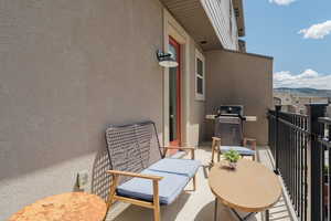 Balcony featuring grilling area