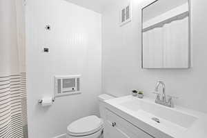 Basement Bedroom with En Suite Full Bathroom