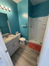 Level 1 Bathroom