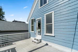 View of patio / terrace featuring entry steps