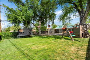 Photo 25 of 1225 E 5TH ST