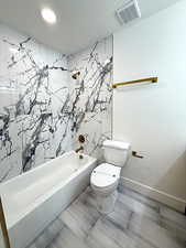 Main Floor Main Bath