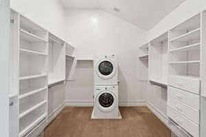 and washer/dryer.