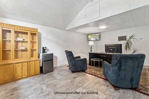 Climate controlled outbuilding/office