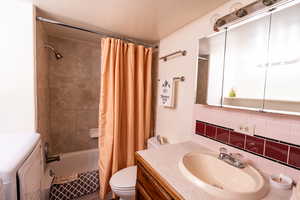 front unit bedroom
