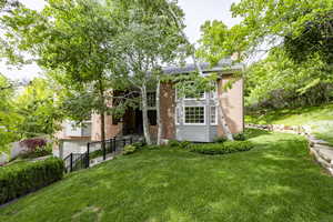 Photo 49 of 3021 E SHAKESPEARE PL