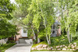 Photo 1 of 3021 E SHAKESPEARE PL