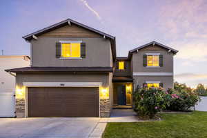 Photo 40 of 991 N ELIZABETH DR