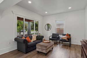 Photo 7 of 2955 S JEFFERSON AVE
