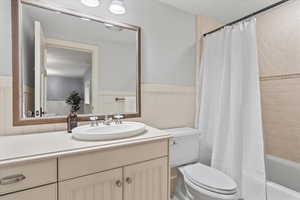 Basement en-suite bath