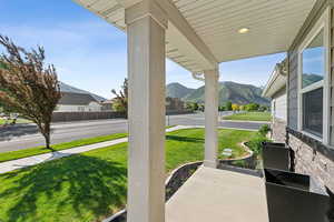 View of patio / terrace with a mountain view