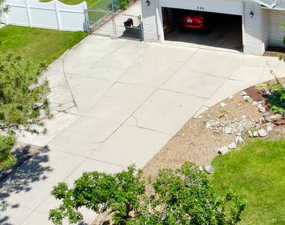 RV Pad and Driveway provides loads of extra parking.