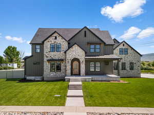View of front of home which faces North