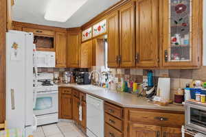 Photo 11 of 2243 E RAMONA AVE
