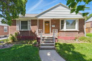 Photo 2 of 2243 E RAMONA AVE