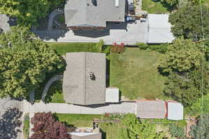 Photo 33 of 2243 E RAMONA AVE