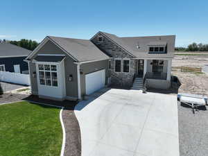Photo 2 of 4817 W 50 S