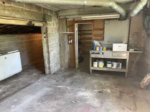 Garage/Shop adjacent to carport