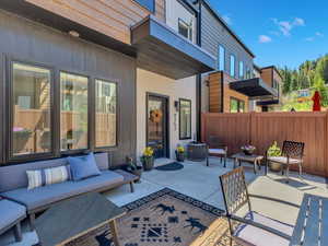 View of patio / terrace featuring an outdoor hangout area