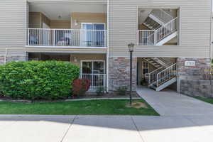 Photo 14 of 3760 S CARLISLE PARK PL #1