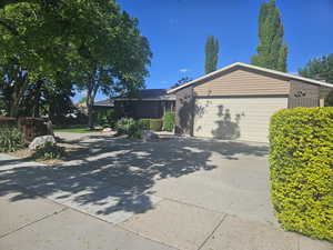 Photo 1 of 5235 S SPRING CLOVER DR