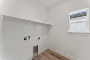 Laundry room, hookup for a washing machine and dryer