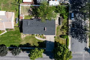 Aerial view of property and surrounding area