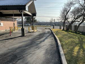 View of road with curbs