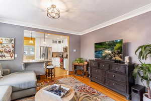 Photo 7 of 2515 S BRINKER
