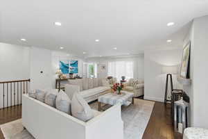 Photo 6 of 1410 E BUTLER AVE
