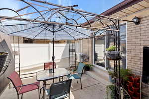 View of patio / terrace with outdoor dining area